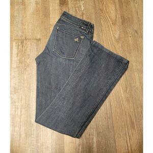 DL1961 Cindy Slim Boot Medium Wash Blue Jeans DL 1961 Womens Size 26